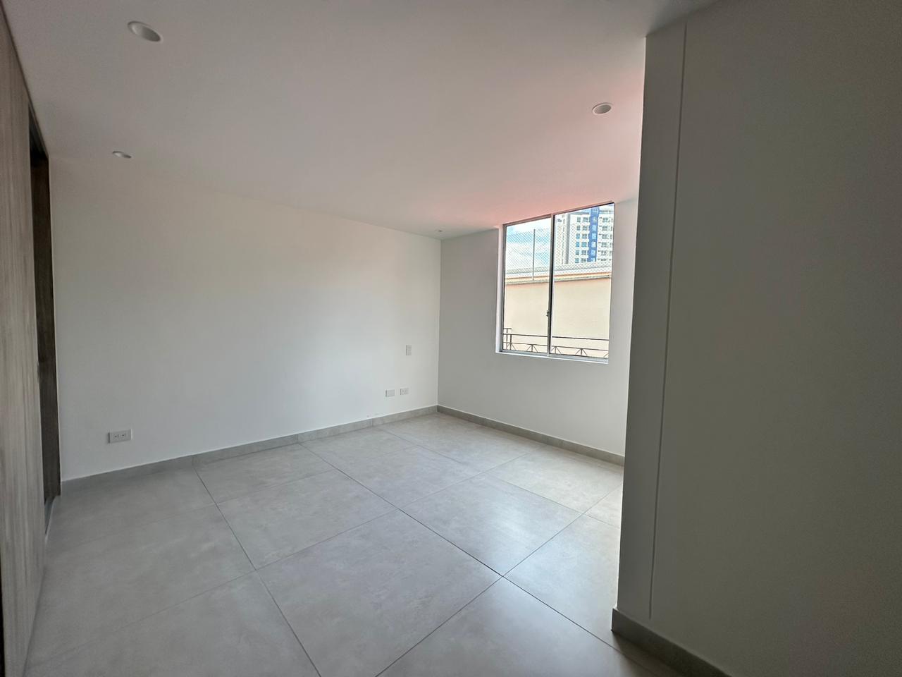 305071220260224112601 VENDO AMPLIO APARTAMENTO REMODELADO EN ARMENIA – BARRIO LAURELES