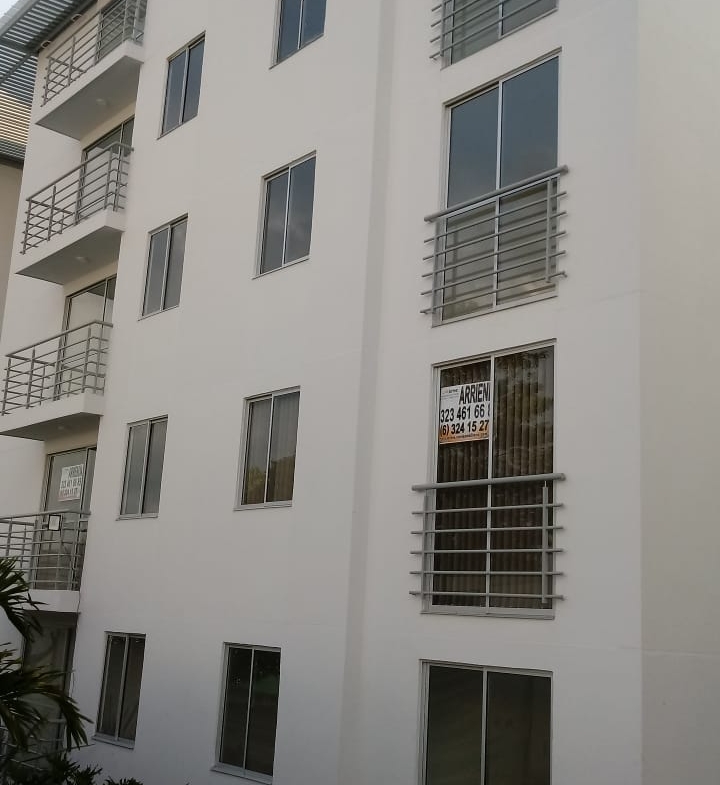 VENDO APARTAMENTO SECTOR UNICENTRO PEREIRA