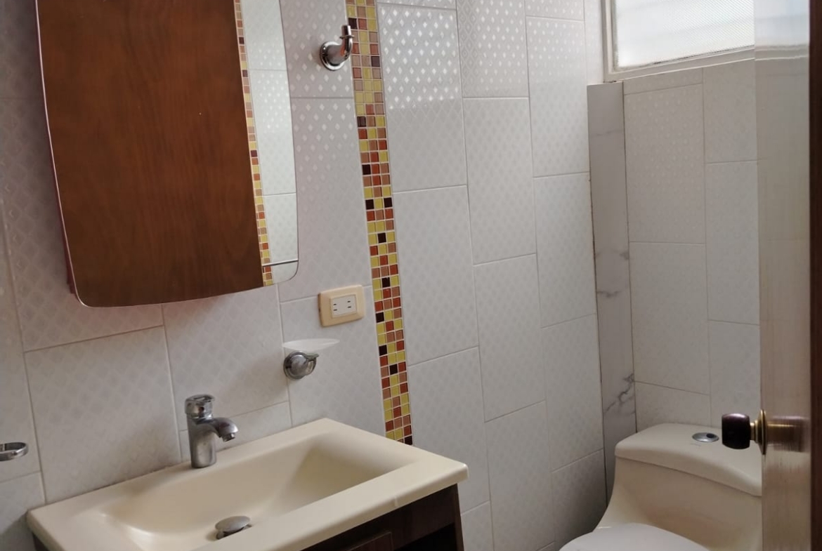 ARRIENDO CASA EN BARRIO CENTENARIO PEREIRA