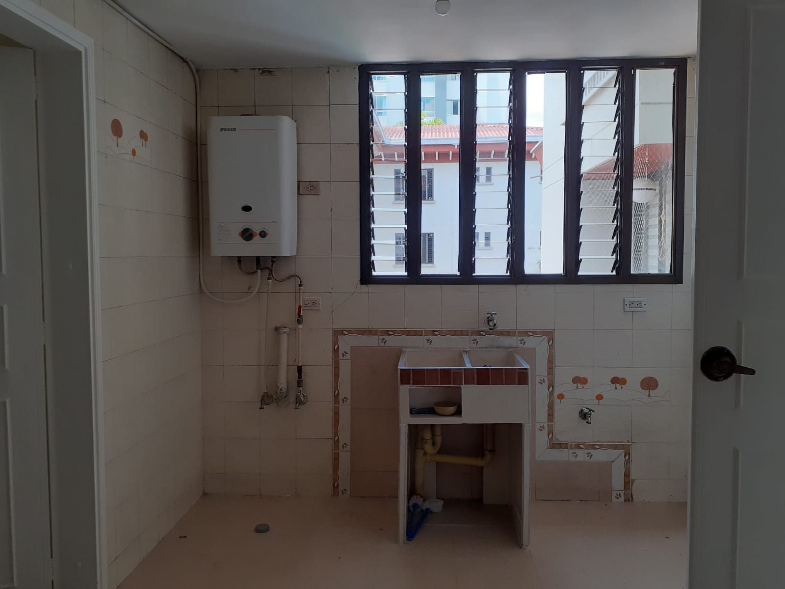 305071320220405042505 VENDO APARTAMENTO EN PINARES DE SAN MARTIN PEREIRA
