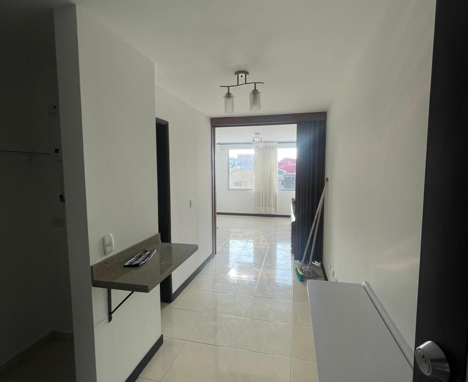 ARRIENDO APARTA ESTUDIO EN EL CENTRO PEREIRA