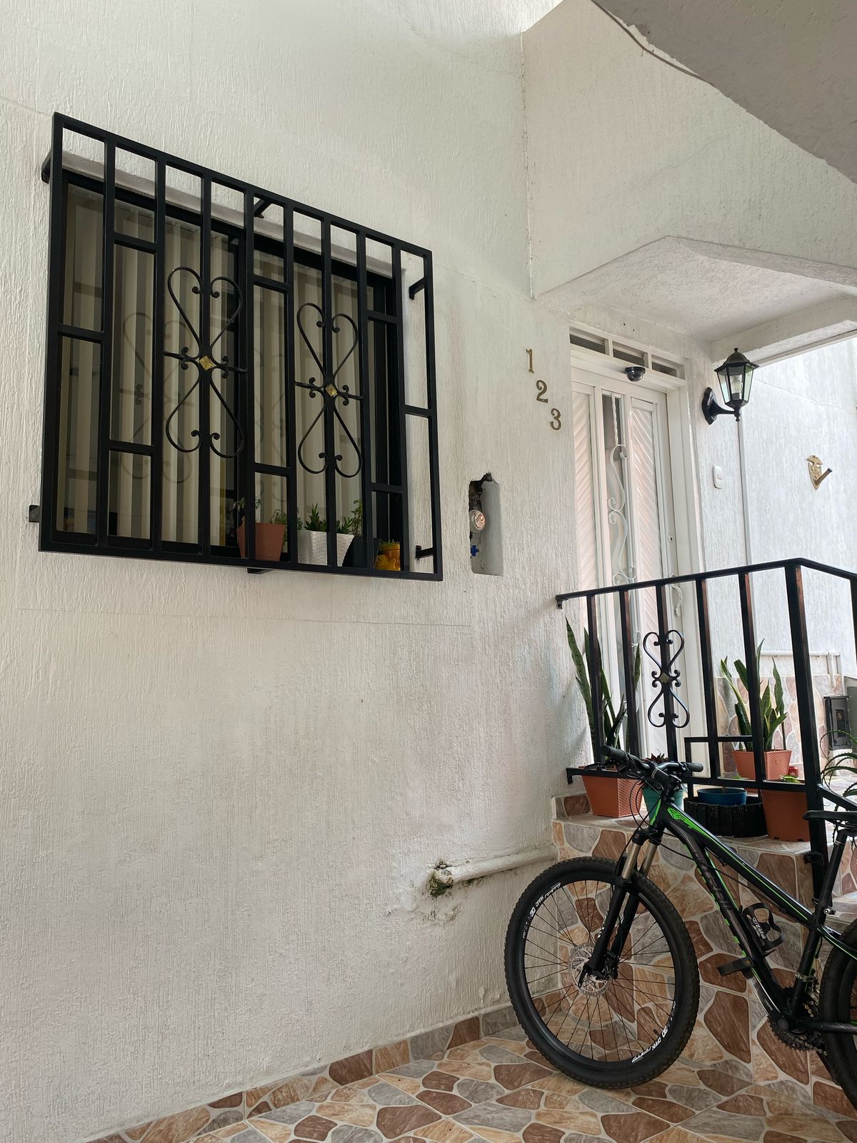 SE PERMUTA APARTAMENTO EN GAMMA 4