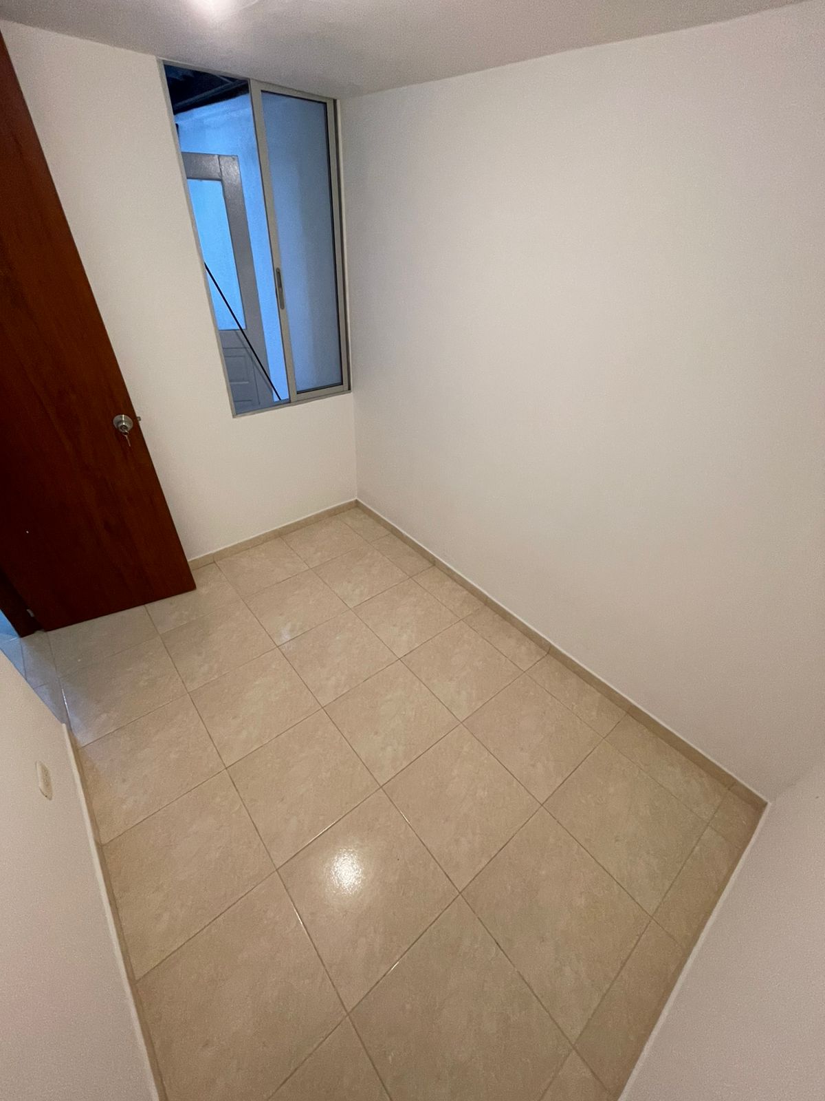 SE RENTA CASA EN CUBA- GUADALCANAL