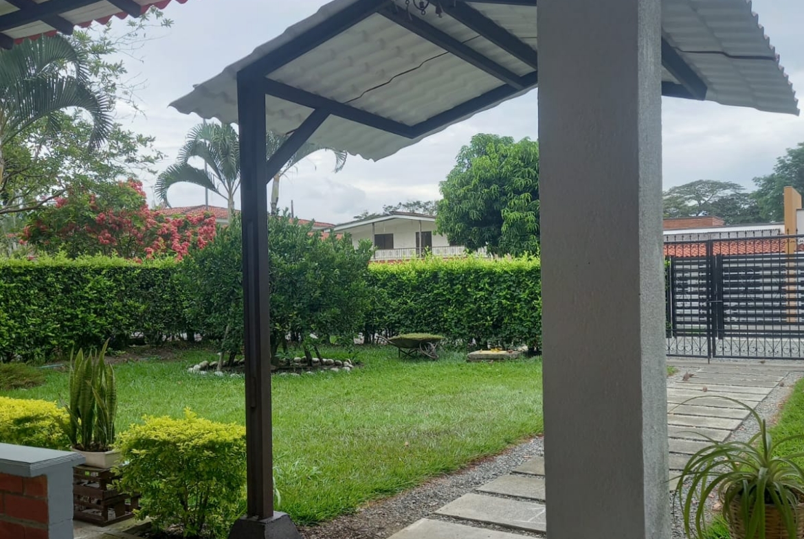VENTA DE CABAÑA EN VITERBO CALDAS