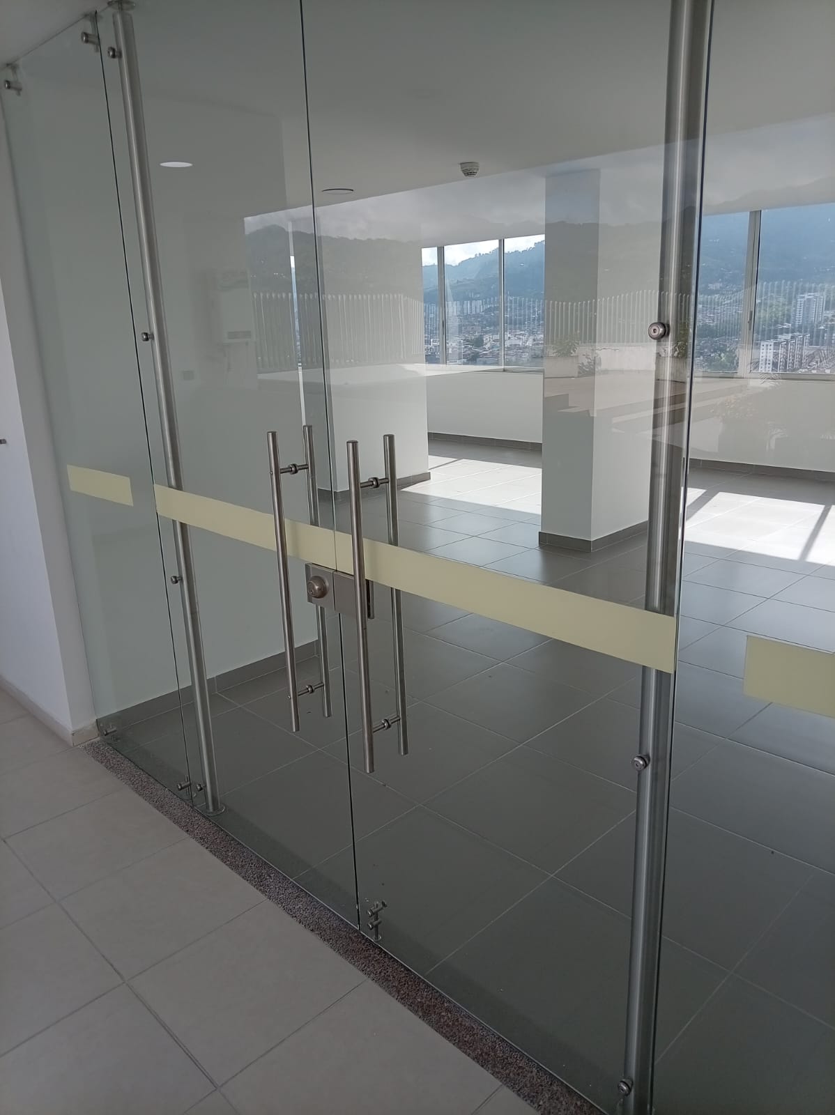 VENDO APARTAMENTO CONJUNTO RESIDENCIAL SECTOR MILÁN EN DOSQUEBRADAS