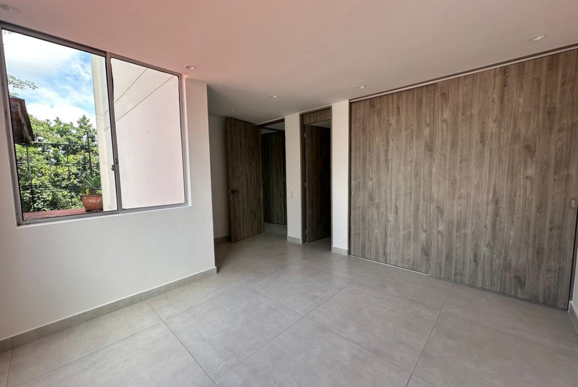 VENDO AMPLIO APARTAMENTO REMODELADO EN ARMENIA – BARRIO LAURELES