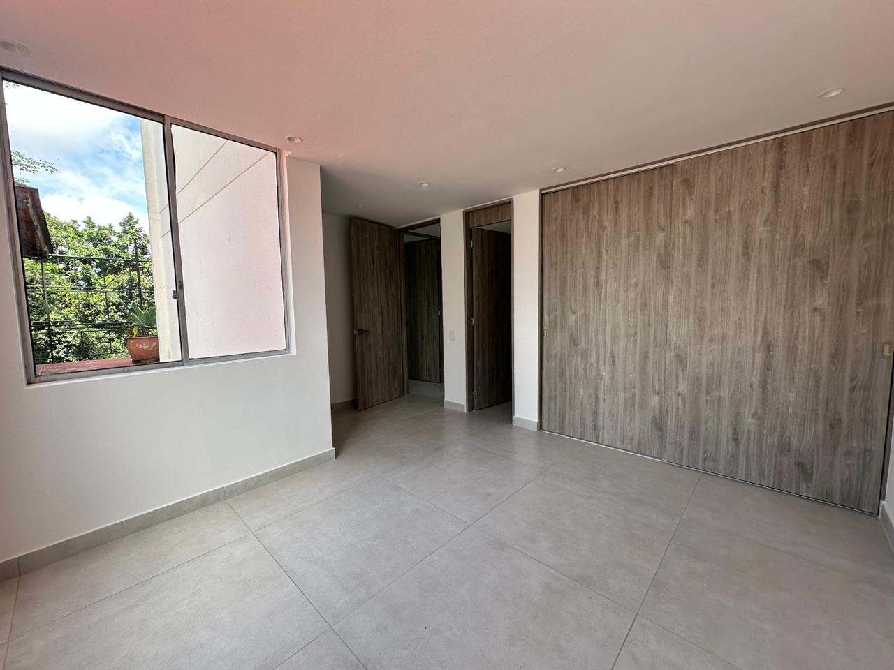 305071320260224112601 VENDO AMPLIO APARTAMENTO REMODELADO EN ARMENIA – BARRIO LAURELES
