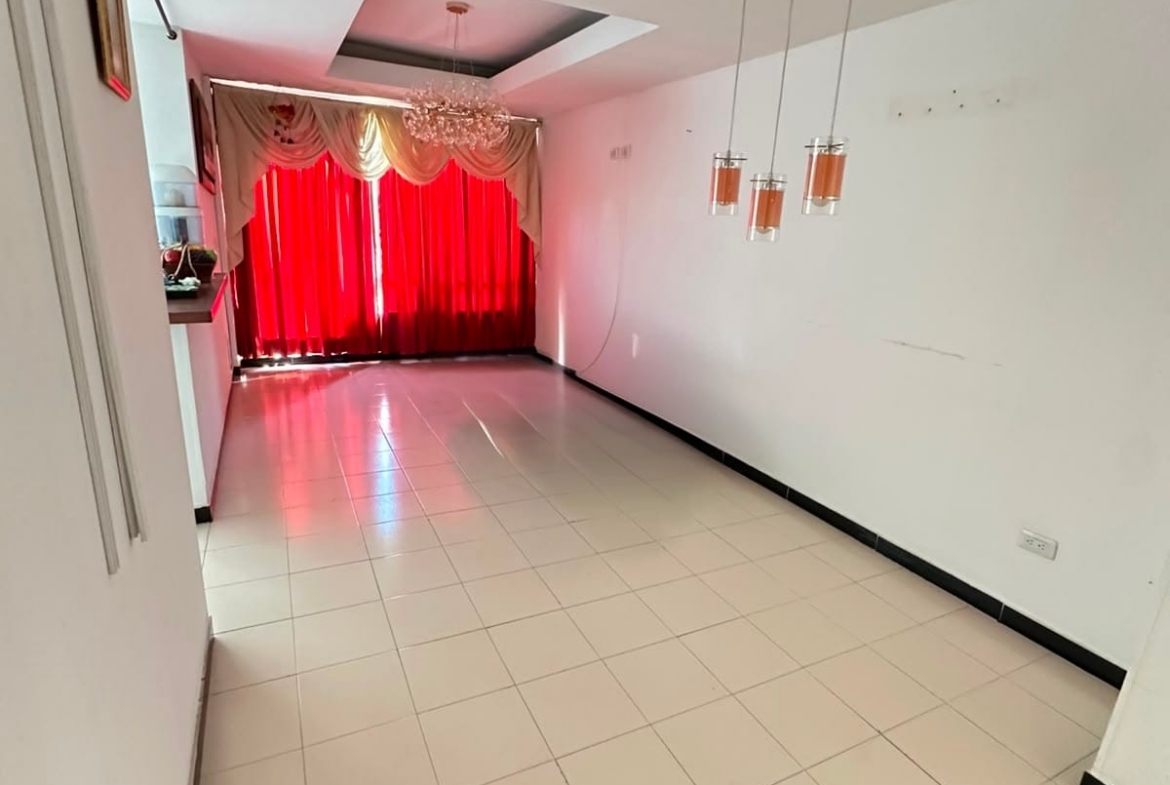 SE RENTA APARTAMENTO EN SAN MATEO