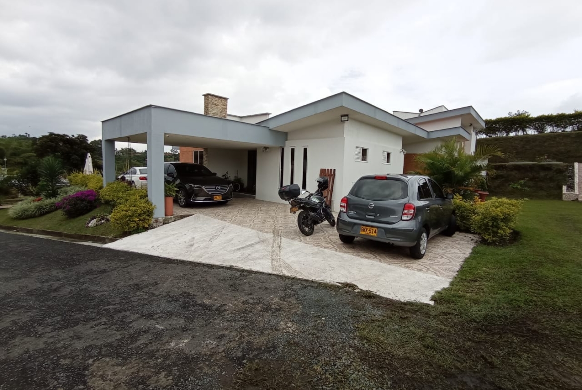 Vendo Casa Campestre km 0 Via condina Pereira