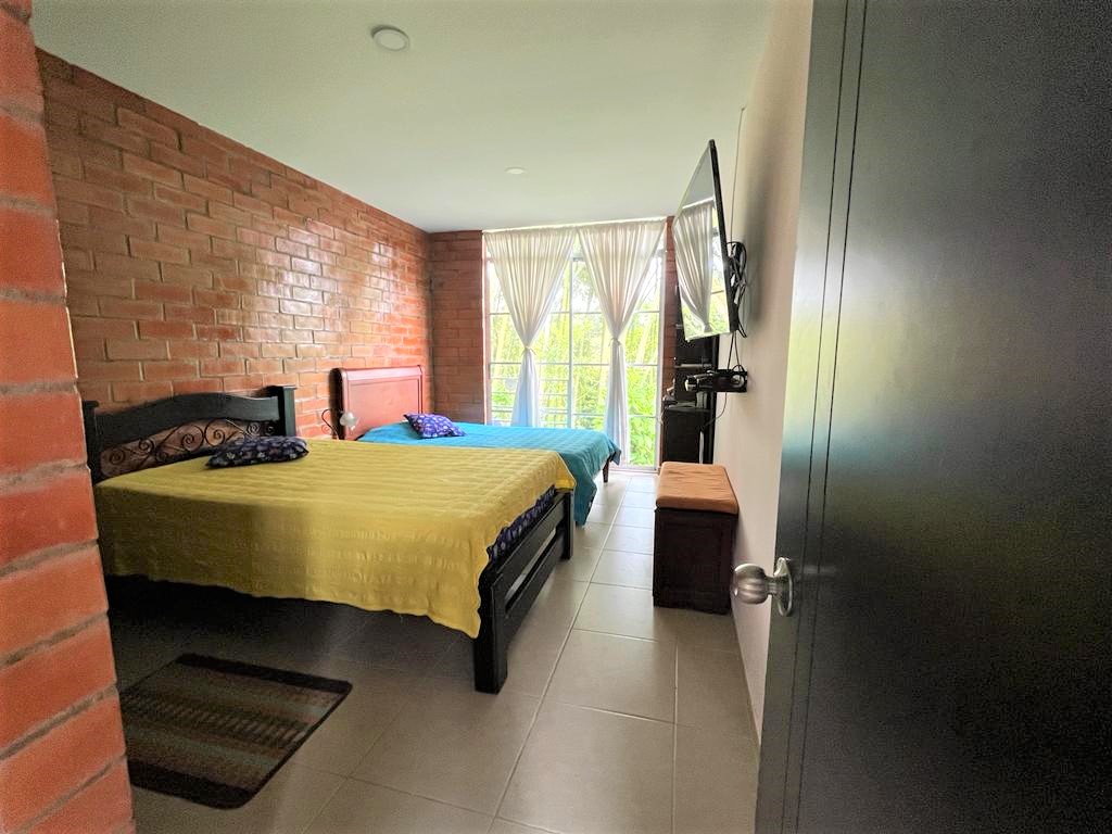 VENDO CASA CAMPESTRE EN VIA ARMENIA