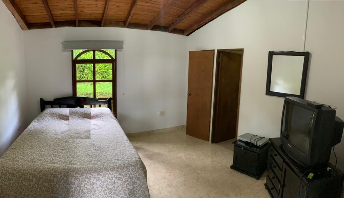 VENDO CASA CAMPESTRE EN VITERBO CALDAS