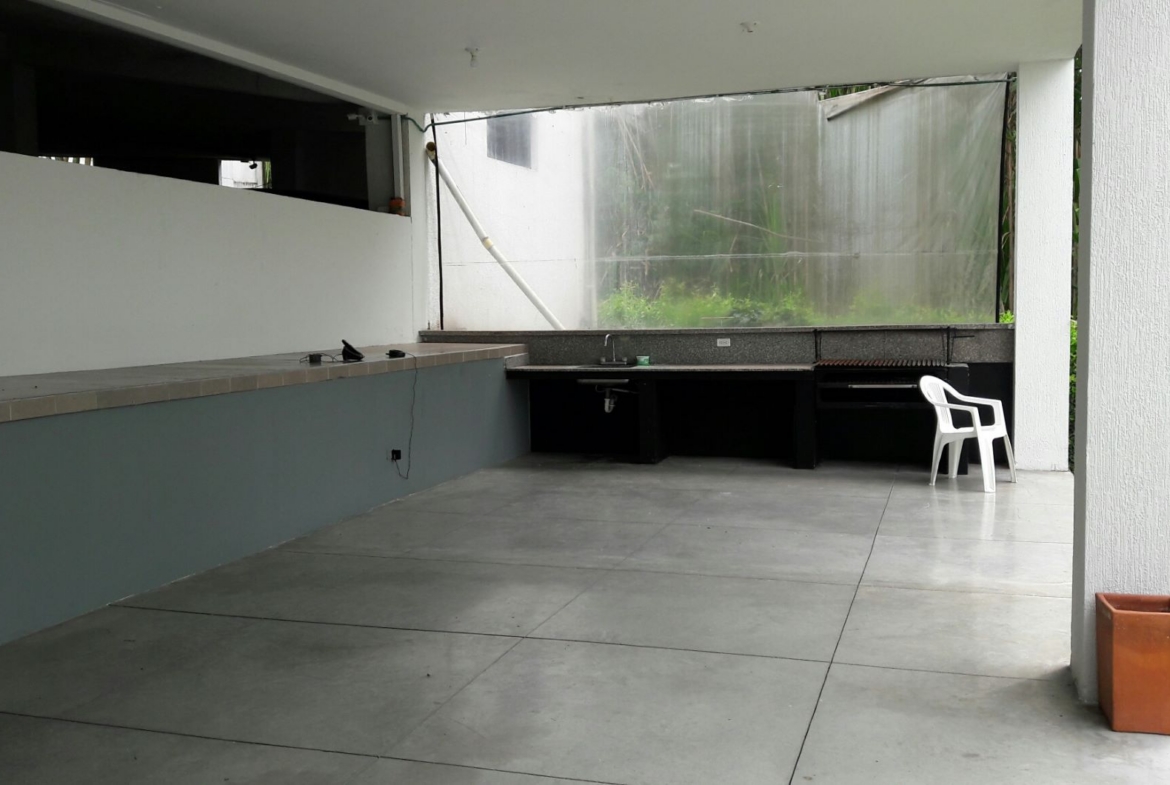 EN VENTA APARTAMENTO DUPLEX AV SUR SECTOR CORALES