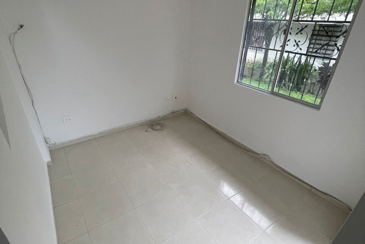 SE RENTA CASA EN CUBA- GUADALCANAL
