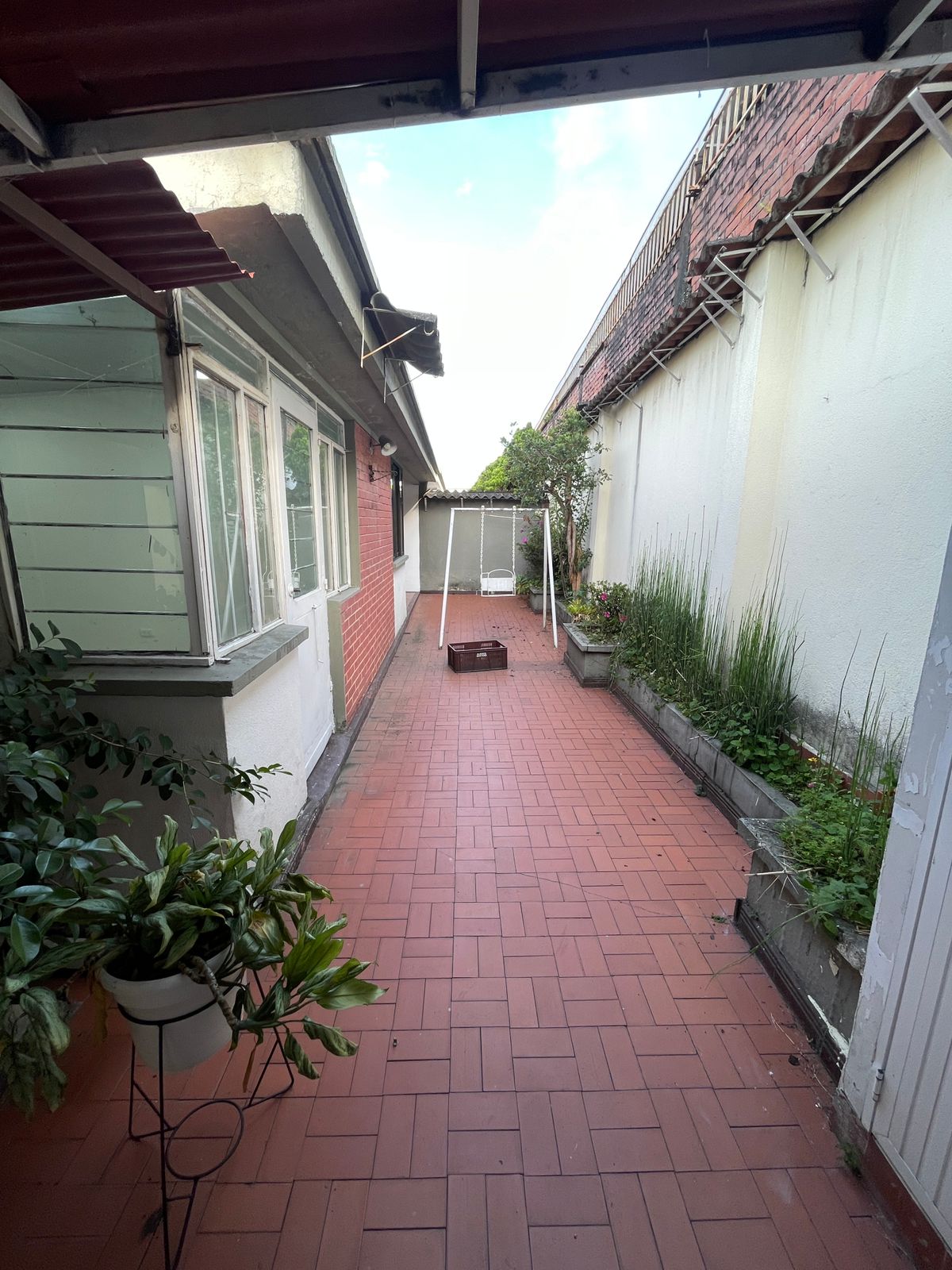305071420250812024414 SE RENTA CASA PARA OFICINAS EN MARAYA
