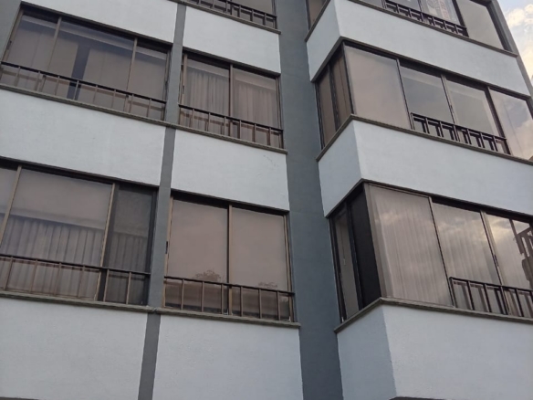 VENTA APARTAMENTO CENTRO DE PEREIRA, CERCA AL PARQUE EL LAGO