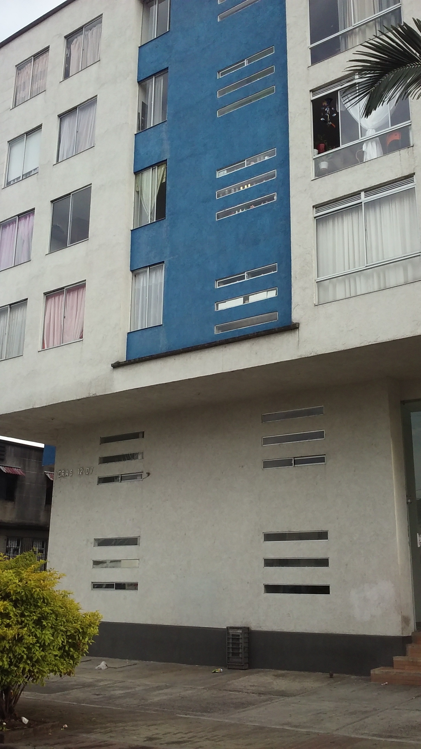 305071420251018102200 SE VENDE APARTAMENTO SECTOR CENTRO