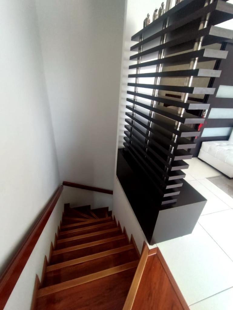 VENDO CASA EN PUEBLITO CAFETERO
