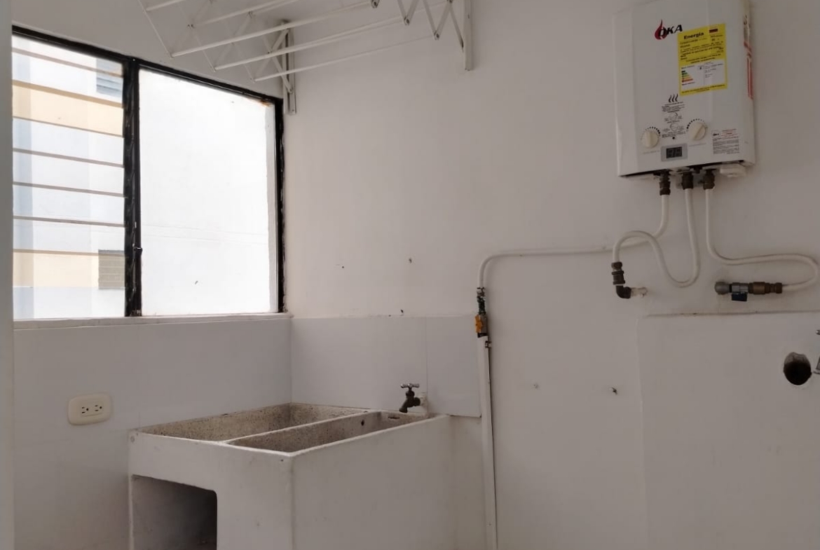 VENDO APARTAMENTO EN MILAN CONJ RES. DOSQUEBRADAS