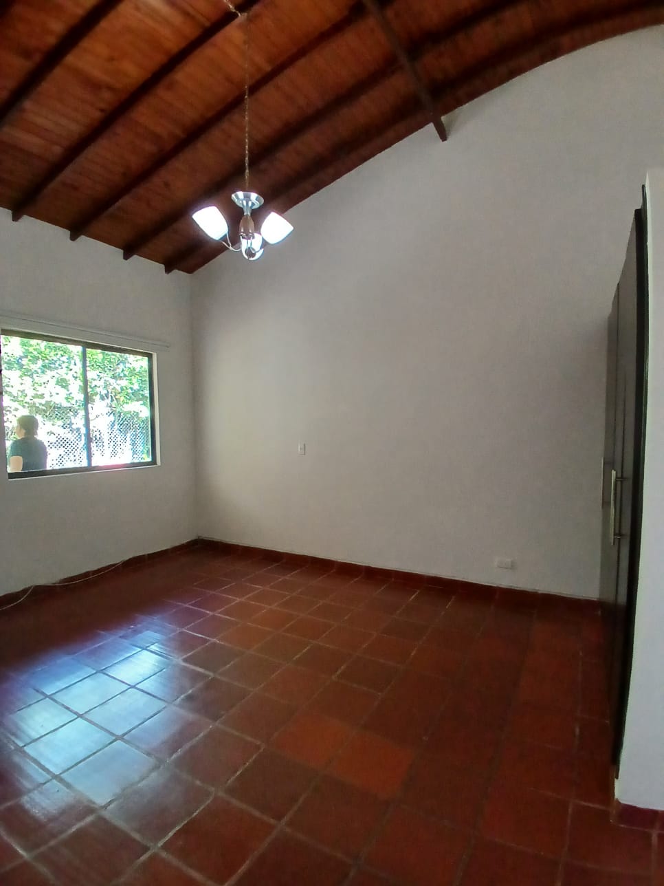 VENDO CASA CAMPESTRE VIA CERRITOS LA VIRGINIA