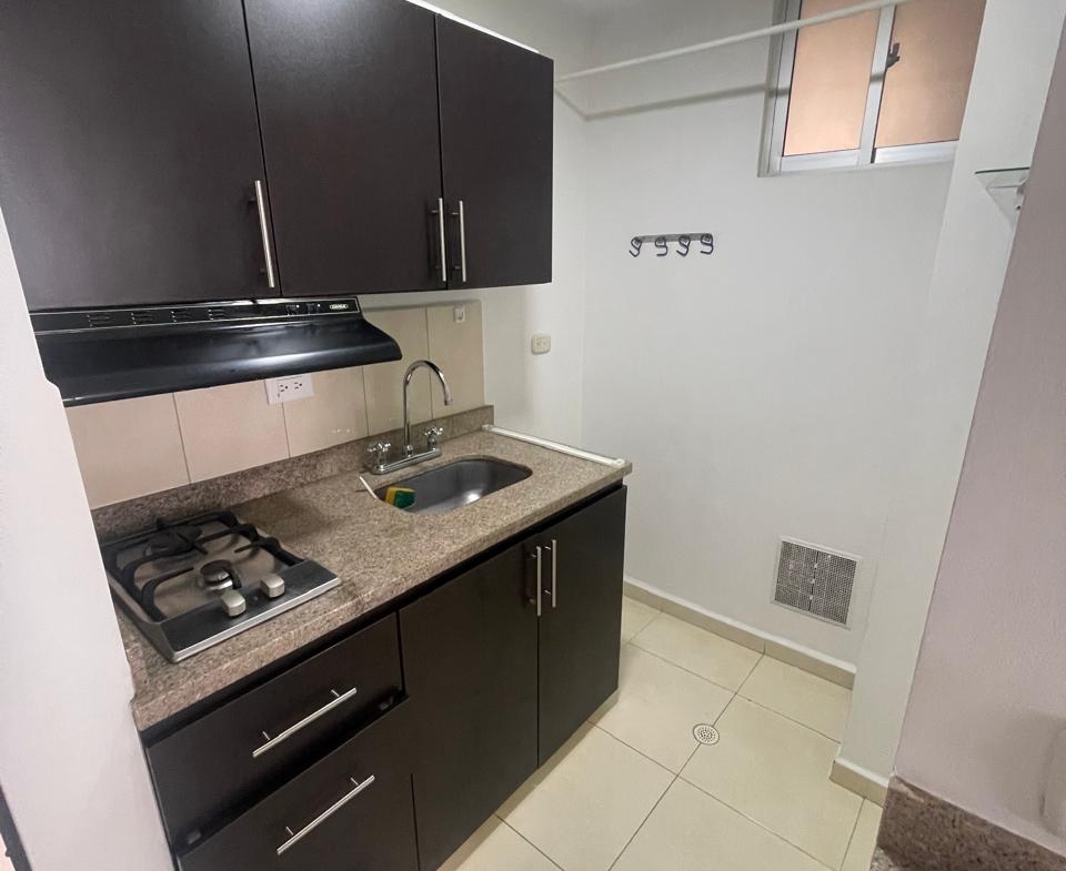 ARRIENDO APARTA ESTUDIO EN EL CENTRO PEREIRA