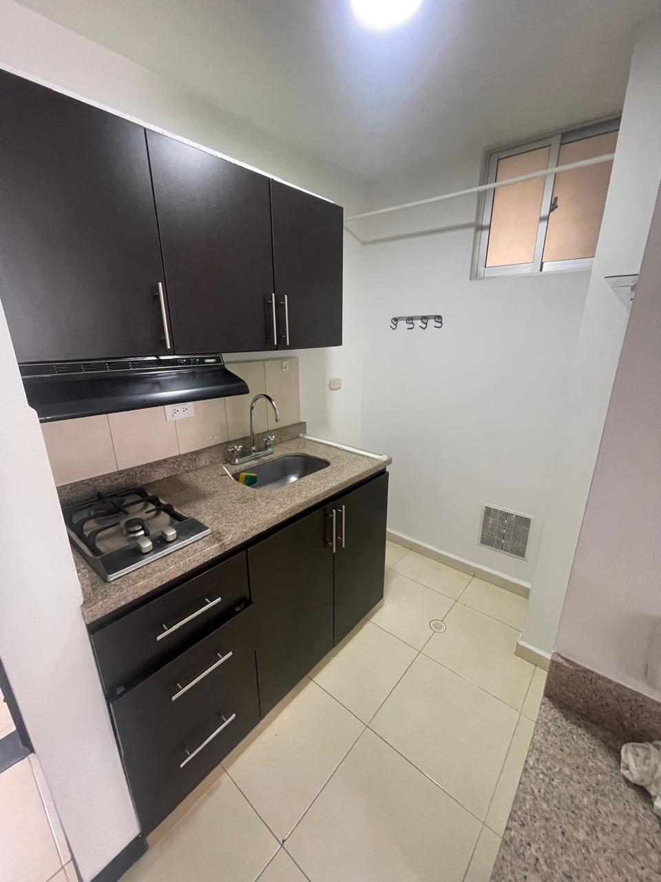 305071520250326040643 ARRIENDO APARTA ESTUDIO EN EL CENTRO PEREIRA