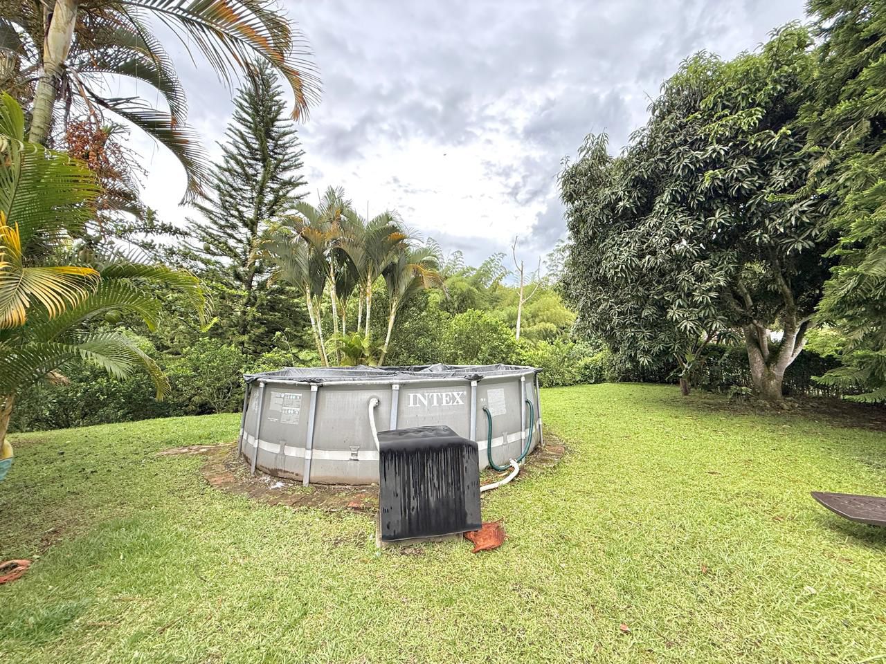 VENDO CASA CAMPESTRE EN COMBIA