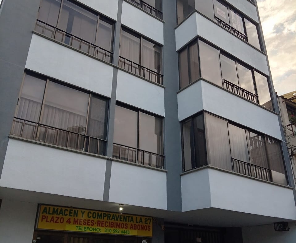 VENTA APARTAMENTO CENTRO DE PEREIRA, CERCA AL PARQUE EL LAGO