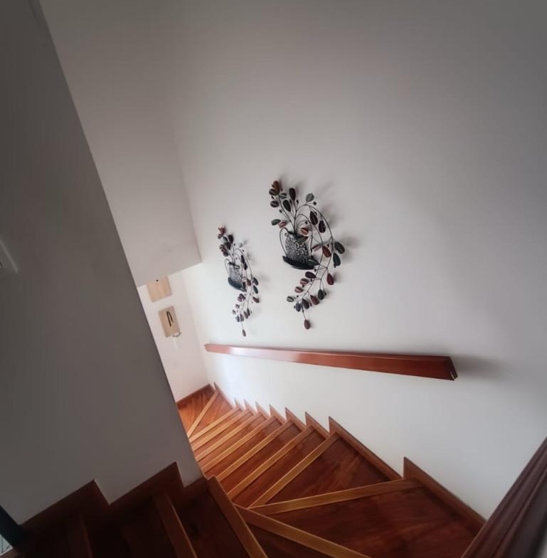 VENDO CASA EN PUEBLITO CAFETERO