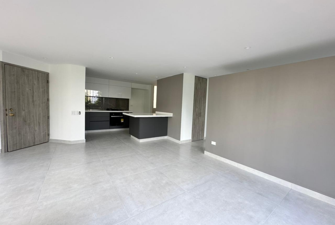VENDO AMPLIO APARTAMENTO REMODELADO EN ARMENIA – BARRIO LAURELES