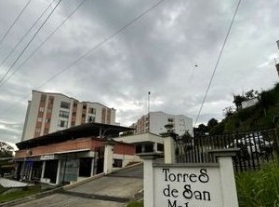 SE RENTA APARTAMENTO EN SAN MATEO