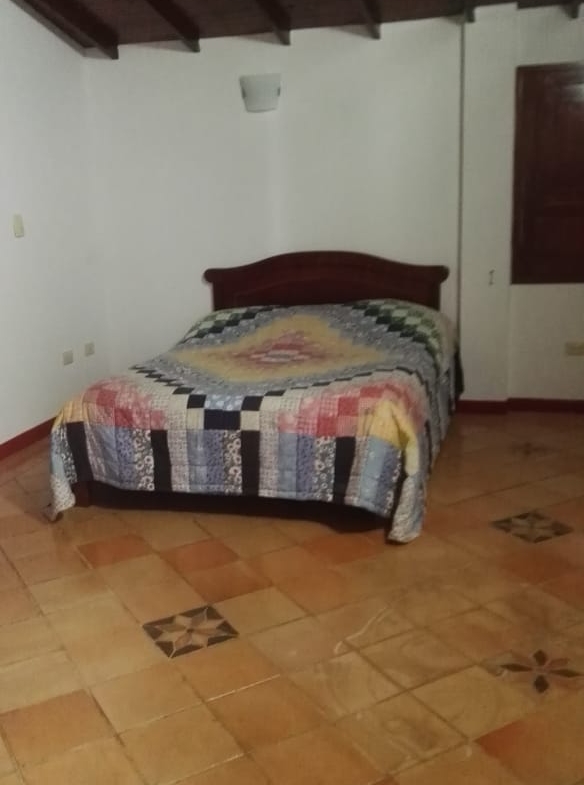 SE VENDE HERMOSA FINCA DE RECREO VIA A ARMENIA
