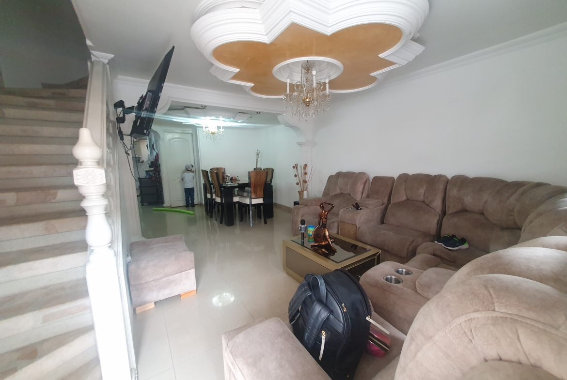 EN VENTA CASA AV SUR SECTOR PUEBLITO CAFETERO