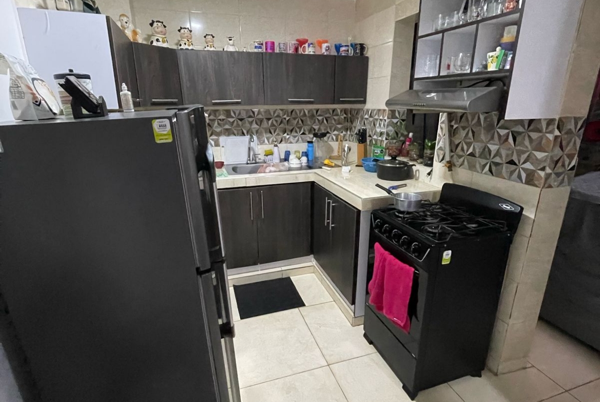 SE PERMUTA APARTAMENTO EN GAMMA 4