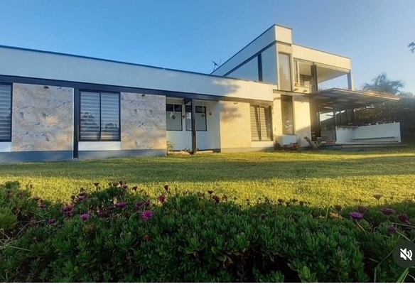 VENTA DE FINCA EN RIONEGRO ANTIOQUIA