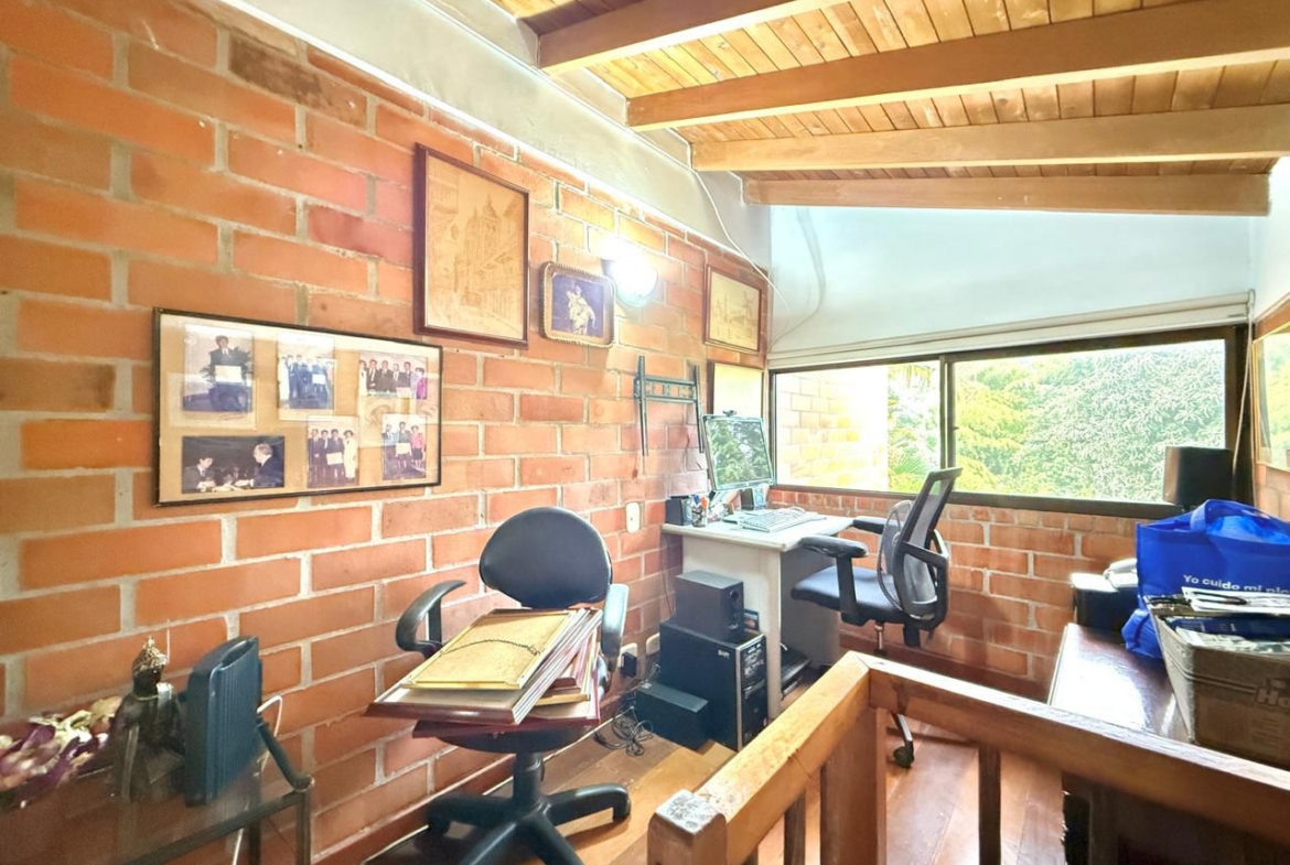VENDO CASA CAMPESTRE EN COMBIA