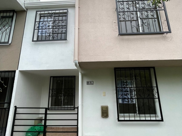 SE RENTA CASA EN CUBA- GUADALCANAL