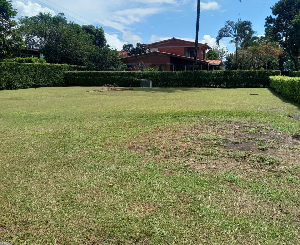 VENTA DE CABAÑA EN VITERBO CALDAS