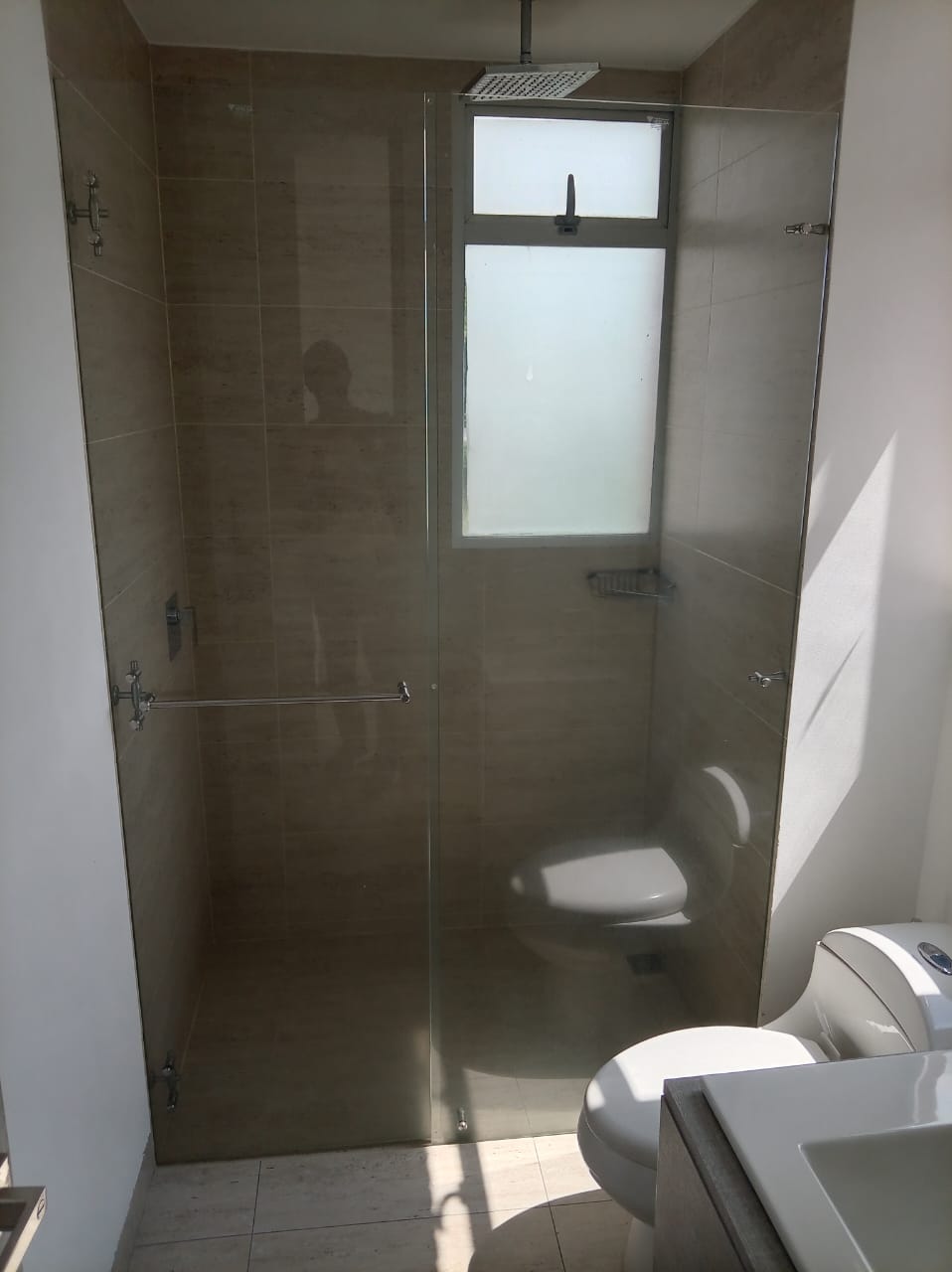 RENTO APARTAMENTO EN CONJUNTO CERRADO VÍA CERRITOS