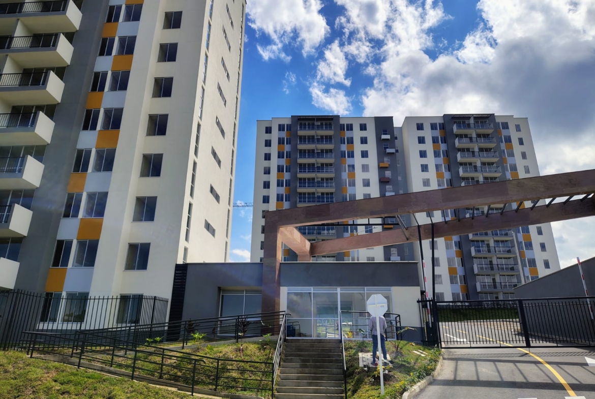 SE VENDE APARTAMENTO EN DOSQUEBRADAS