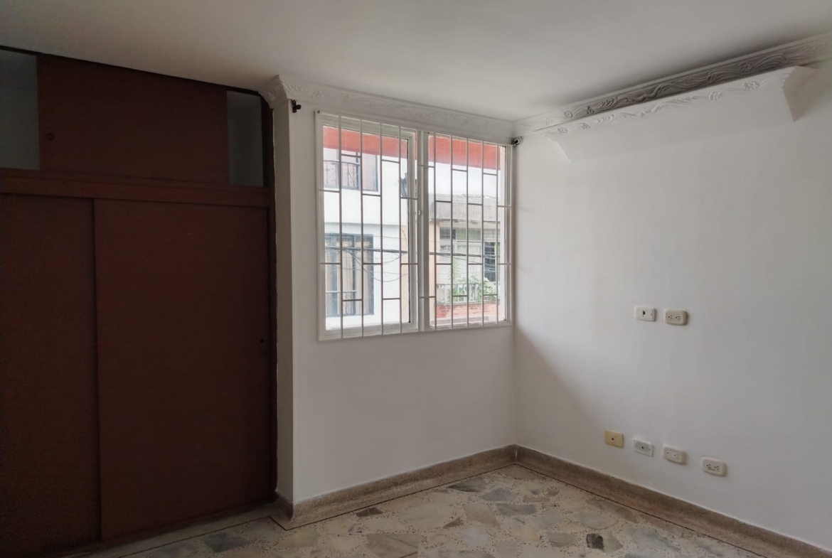ARRIENDO CASA EN BARRIO CENTENARIO PEREIRA
