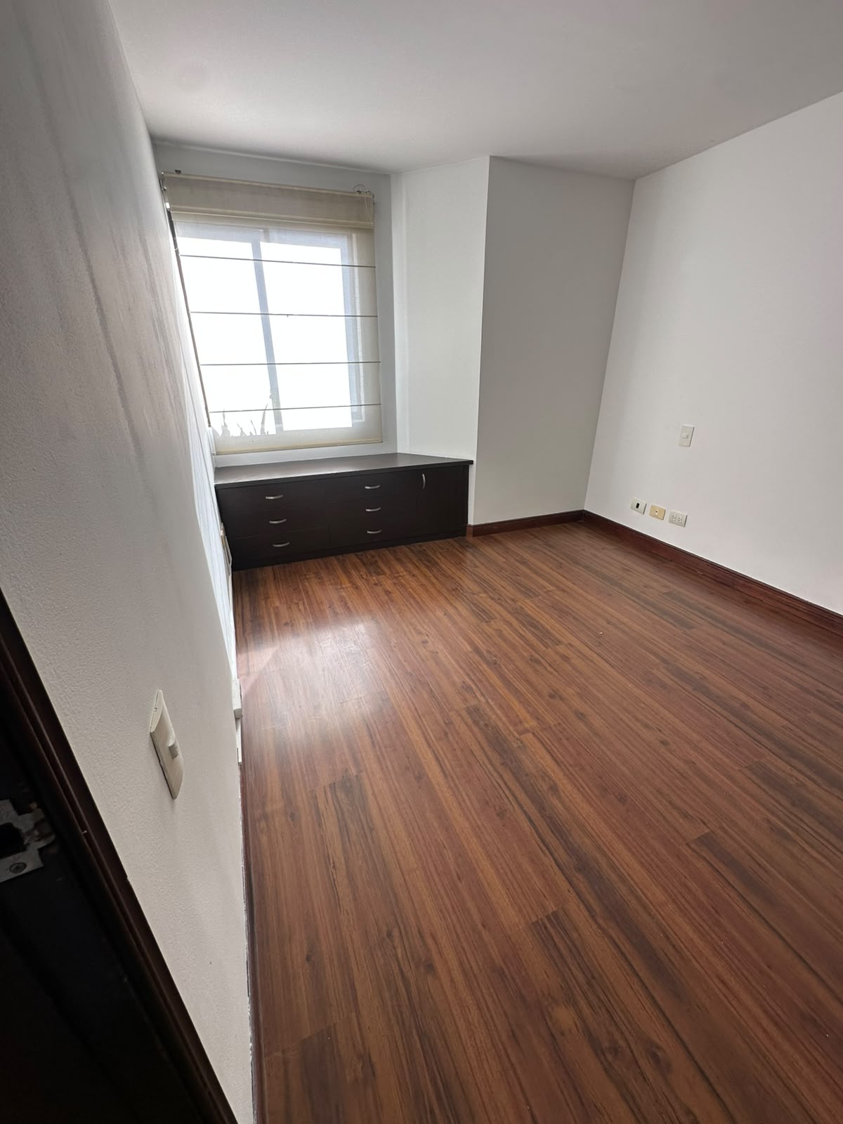 VENDO CASA EN SECTOR CIRCUNVALAR