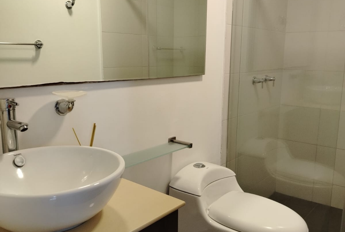 VENDO APARTAMENTO EN BARRIO ALAMOS PEREIRA