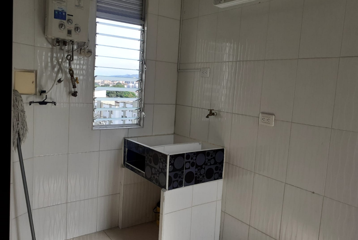 Vendo Apartamento en Portal de la 14 Pereira
