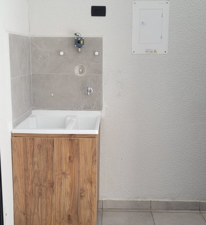 VENDO CASA EN CERRITOS PARA ESTRENAR