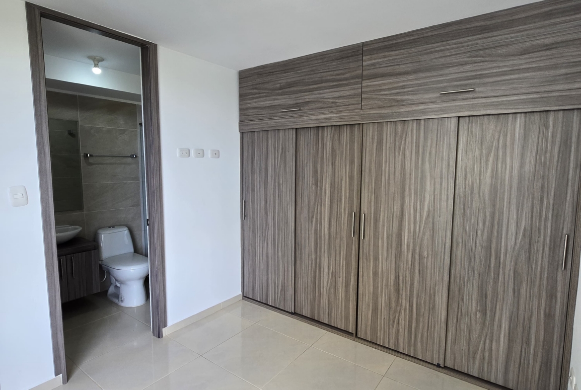 SE VENDE APARTAMENTO EN DOSQUEB LA PRADERA