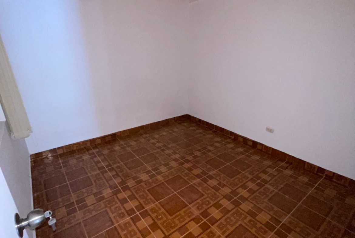 CASA PARA LA VENTA EN LA SULTANA