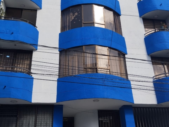 SE VENDE APARTAMENTO CENTRO DE PEREIRA CERCA AL PARQUE EL LAGO
