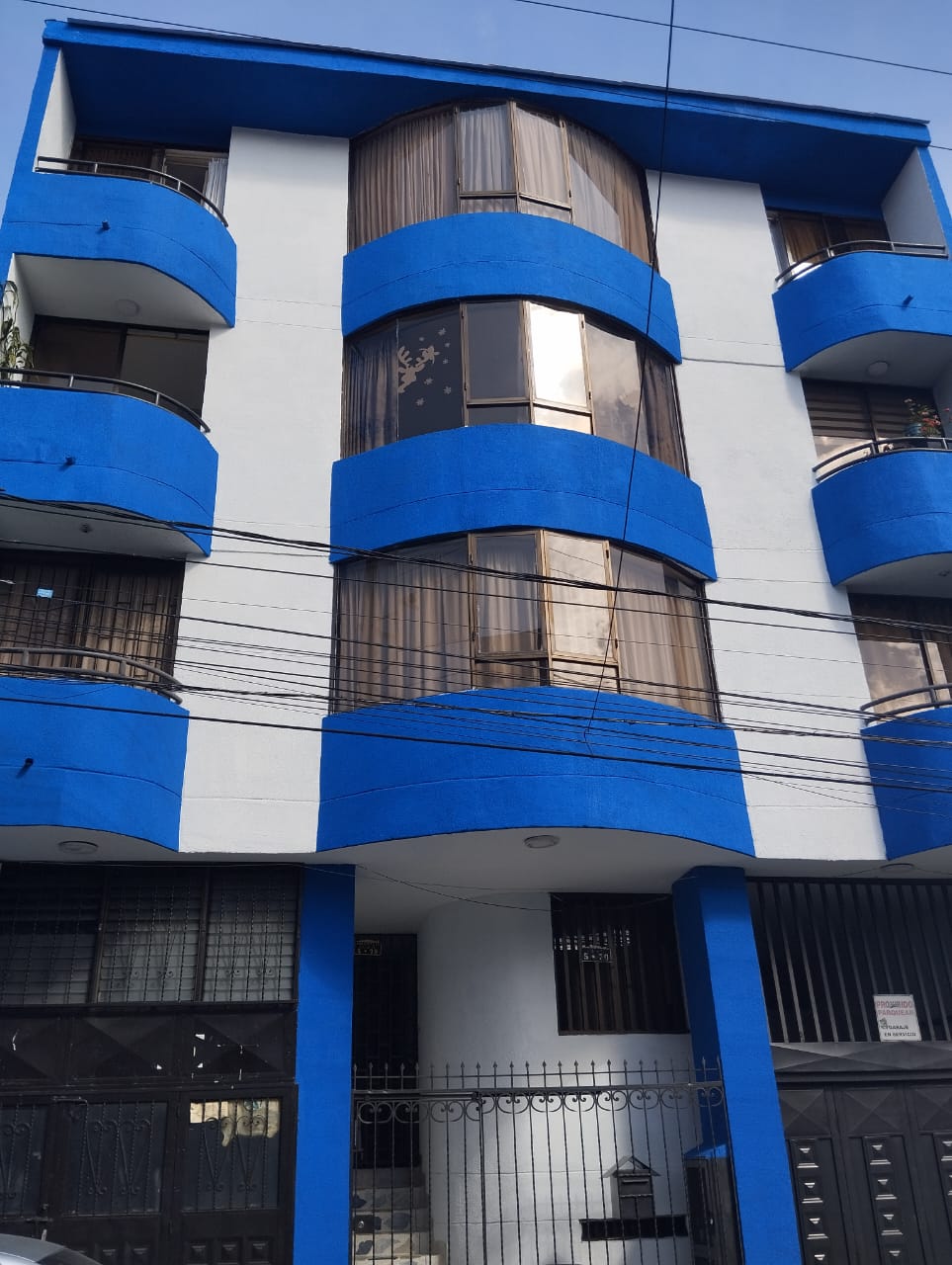 305071720251111021216-1 SE VENDE APARTAMENTO CENTRO DE PEREIRA CERCA AL PARQUE EL LAGO
