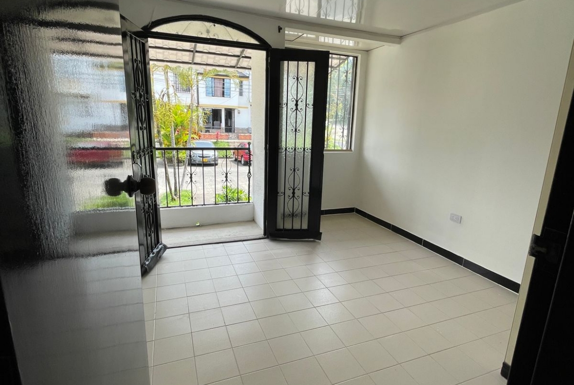 ARRIENDO CASA EN VILLA DEL PRADO PEREIRA