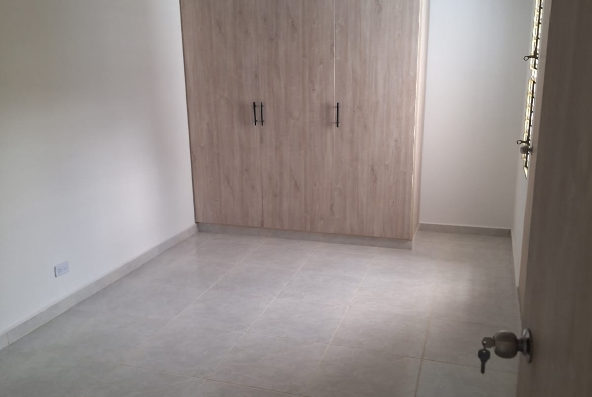 VENDO CASA EN BARRIO VALHER DOSQUEBRADAS